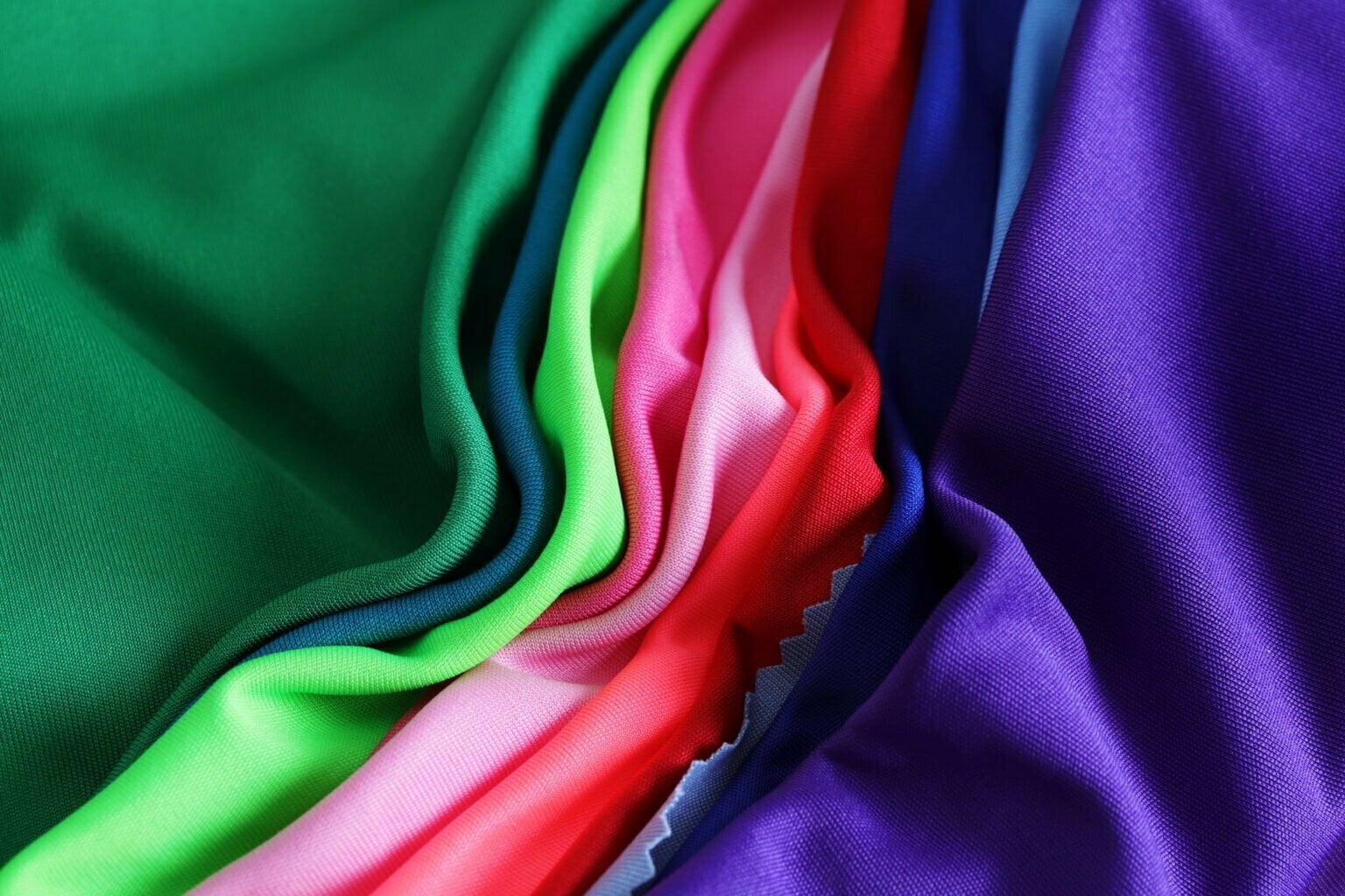 How to Choose the Best Activewear Fabrics For Your Apparel Brand
