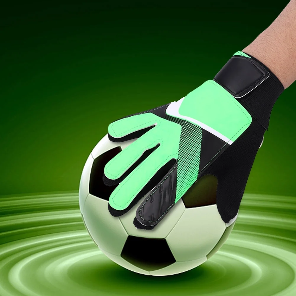 Mehr über den Artikel erfahren Super Soft Latex: A Premier Choice for Goalkeeper Gloves